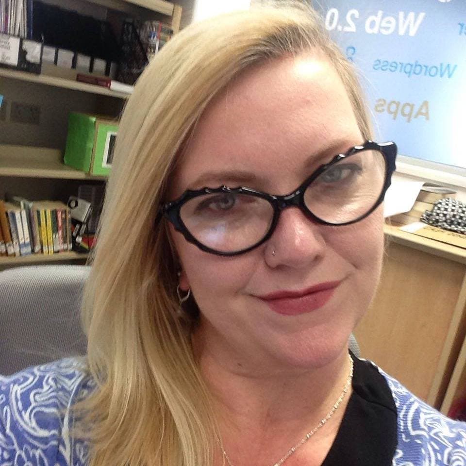 Corinna M. profile photo